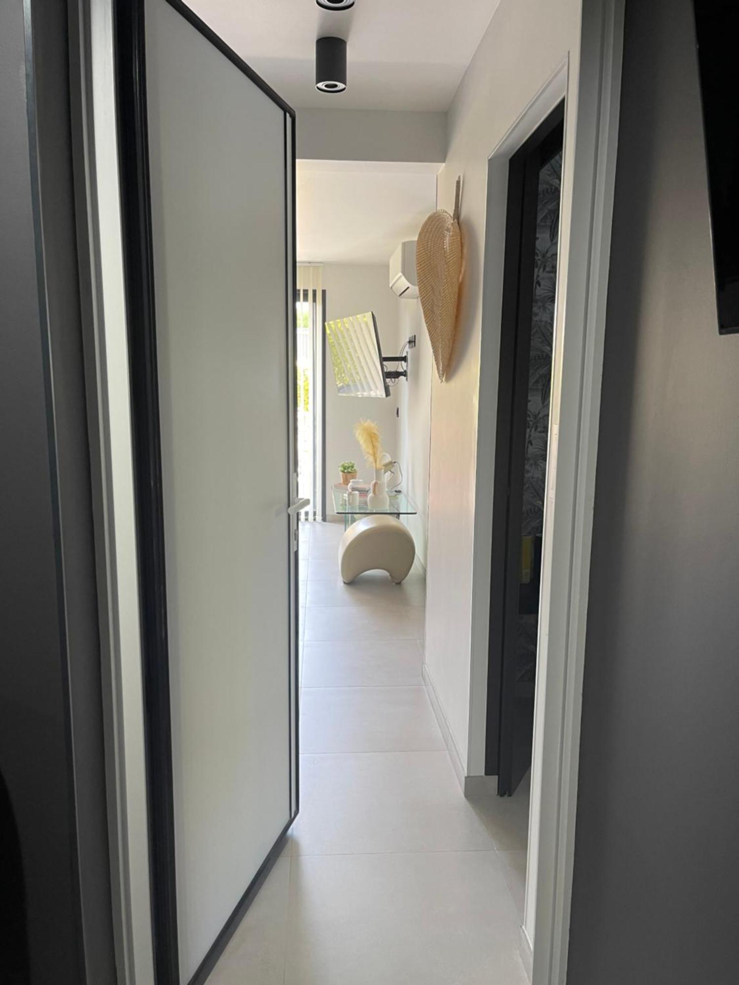Appartement De Caractere Avec Jacuzzi Fréjus Extérieur photo